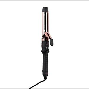 Bombay Black Collection Curling Wand (in black)